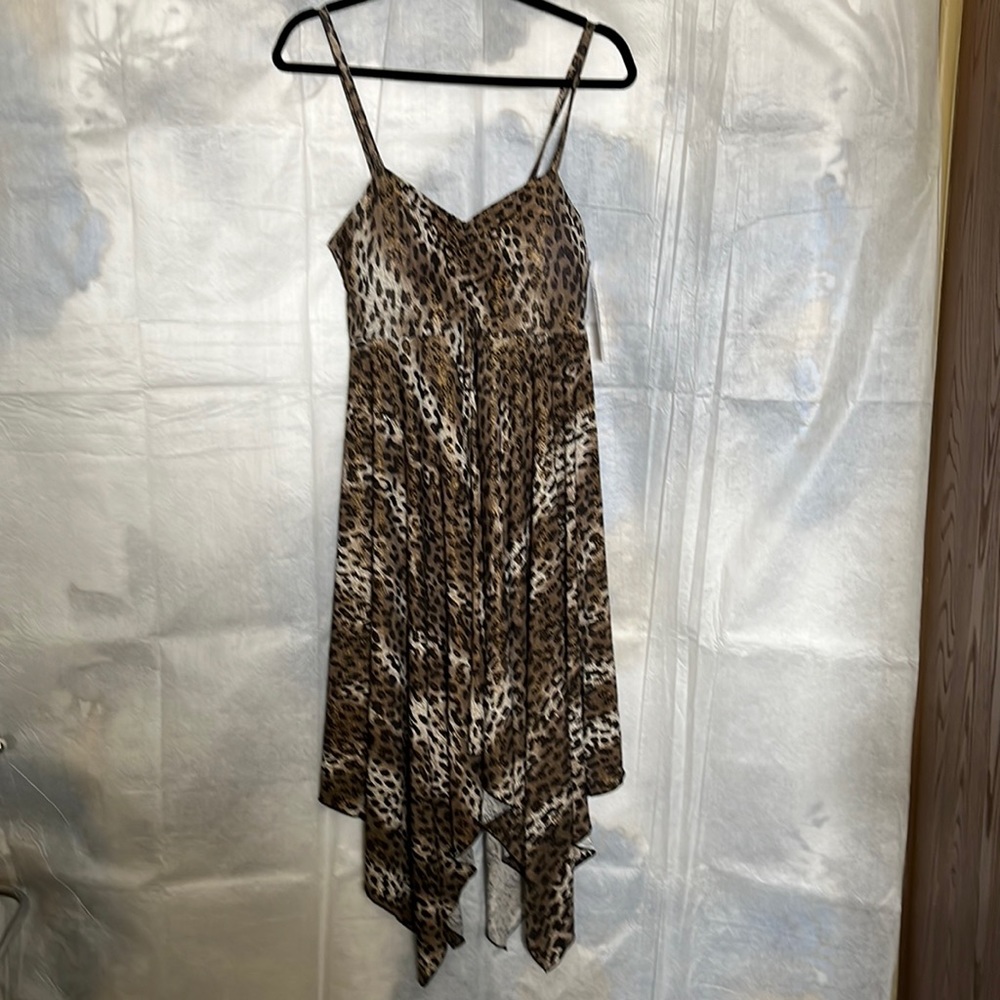 NWT animal print shark bite hem dress